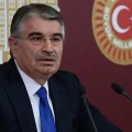 İdris Naim Şahin Kimdir?