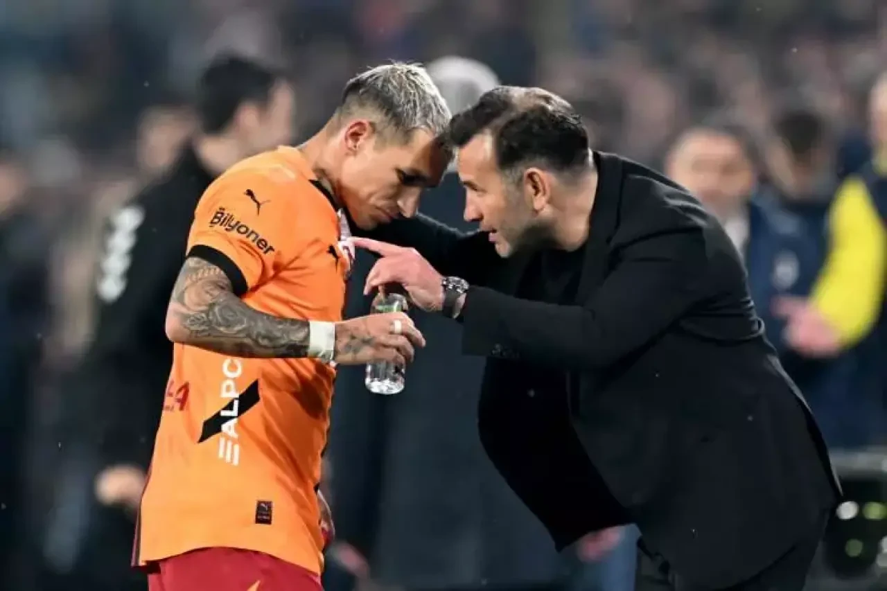 Dünya basını Mourinho'nun Okan Buruk'un burnunu sıkmasını konuşuyor! 'Mourinho aklını kaçırdı' 7