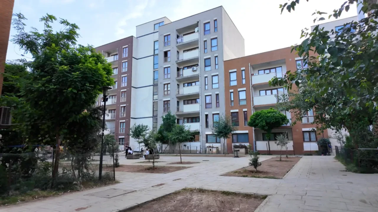 Şırnak'ta terör olaylarında evleri kullanılamaz hale gelen vatandaşlar için 8 bin 785 konut inşa edildi 6