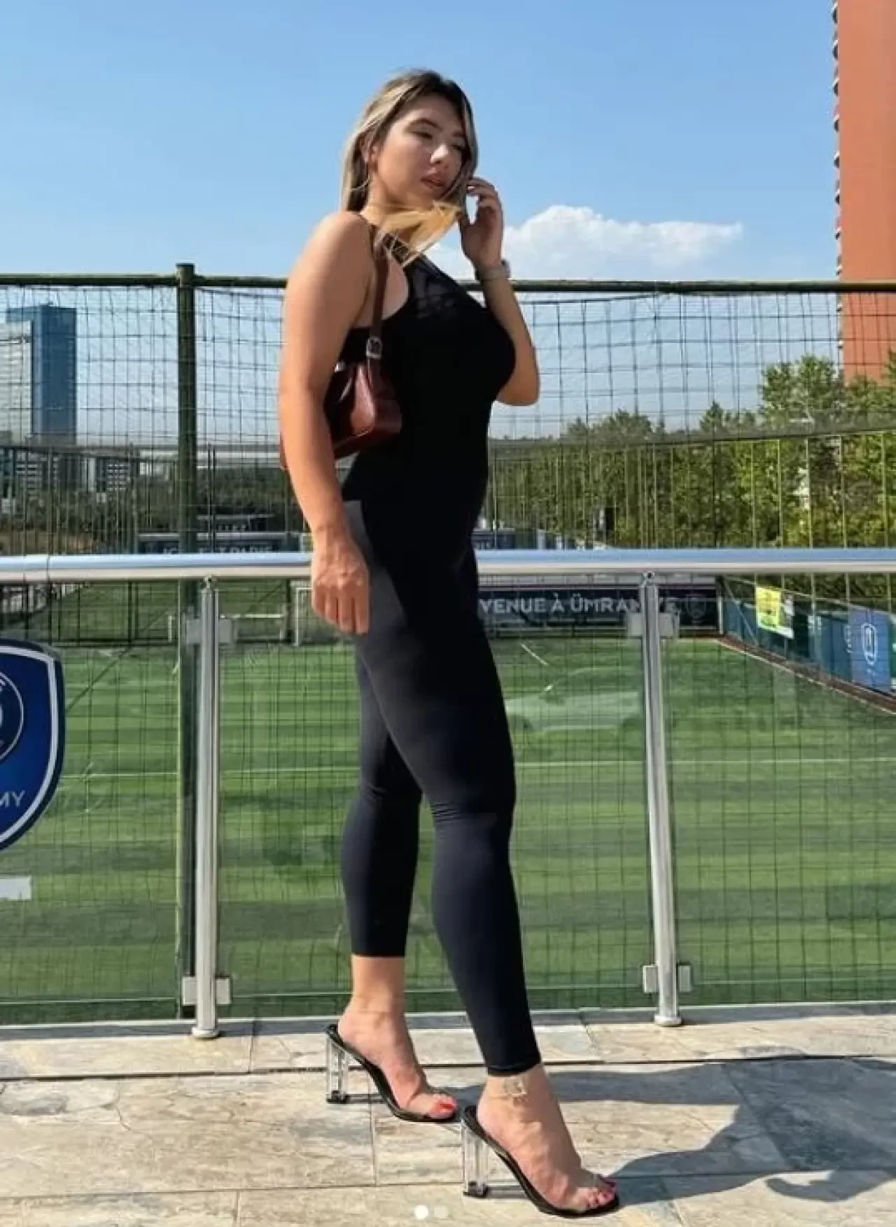 Cinsel İlişki Videosu İfşa Olan Elif Karaarslan, Duş Anını Paylaşarak Takipçilerini Şaşkına Uğrattı! 9