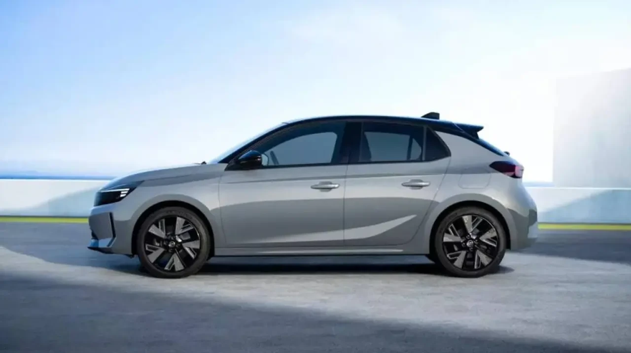 Yeni Opel Corsa tasarım ve teknolojisiyle B segmentinde fark yaratıyor! 2025 Opel Corsa hakkında bilmeniz gereken her şey 5