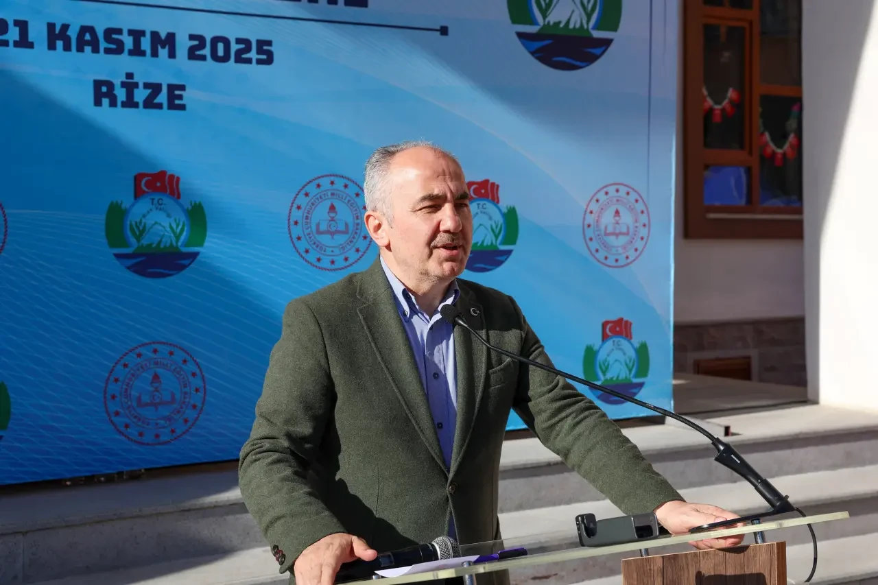 Rize’de Kurtuluş İlkokulu Yeni Binasıyla Eğitim-Öğretime Açıldı 7