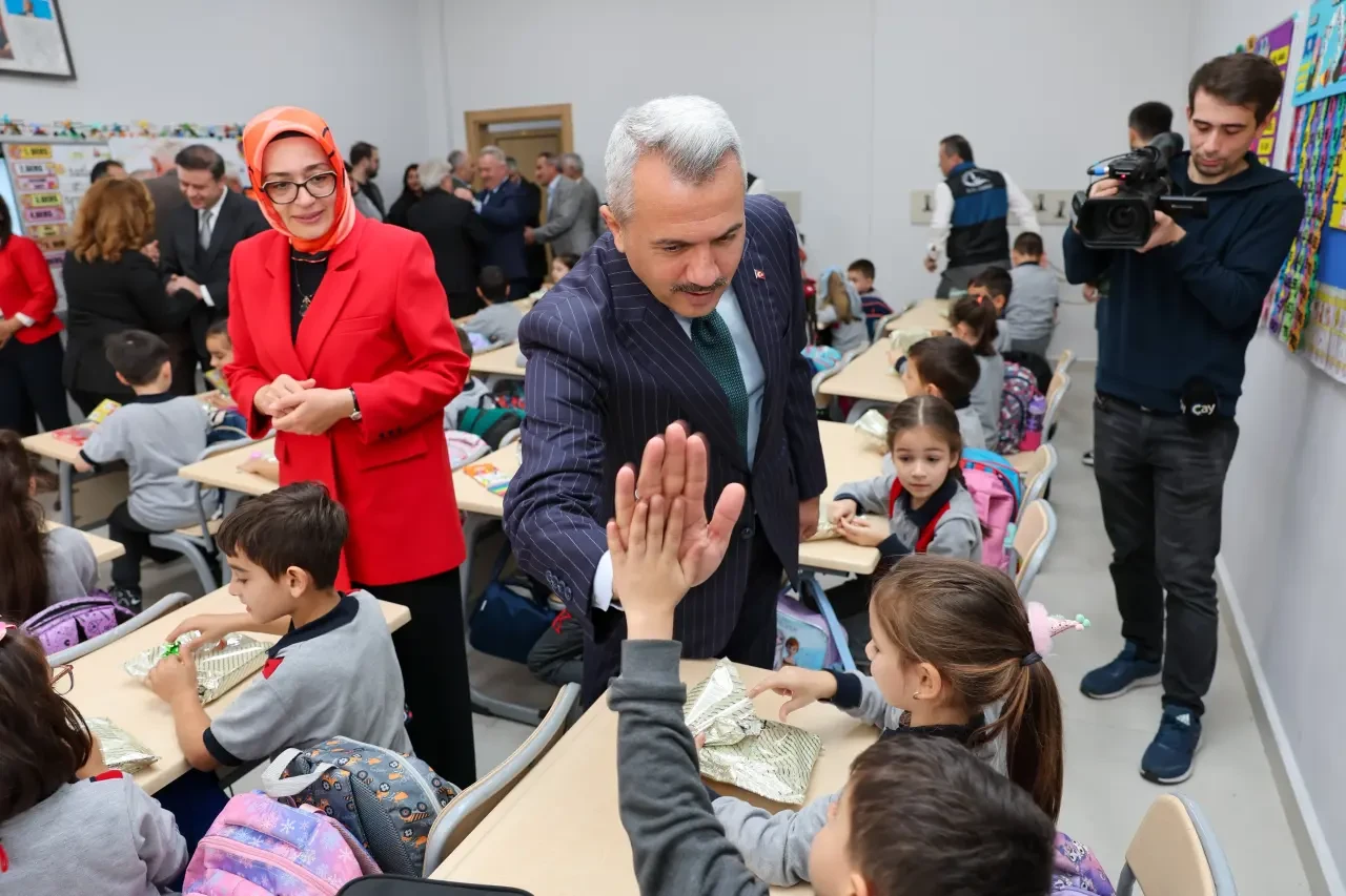 Rize’de Kurtuluş İlkokulu Yeni Binasıyla Eğitim-Öğretime Açıldı 3