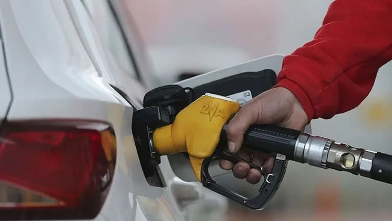 Araç Sahiplerine Kötü Haber: Akaryakıtta Yeni Zam! Güncel Fiyatlar Değişti! 2