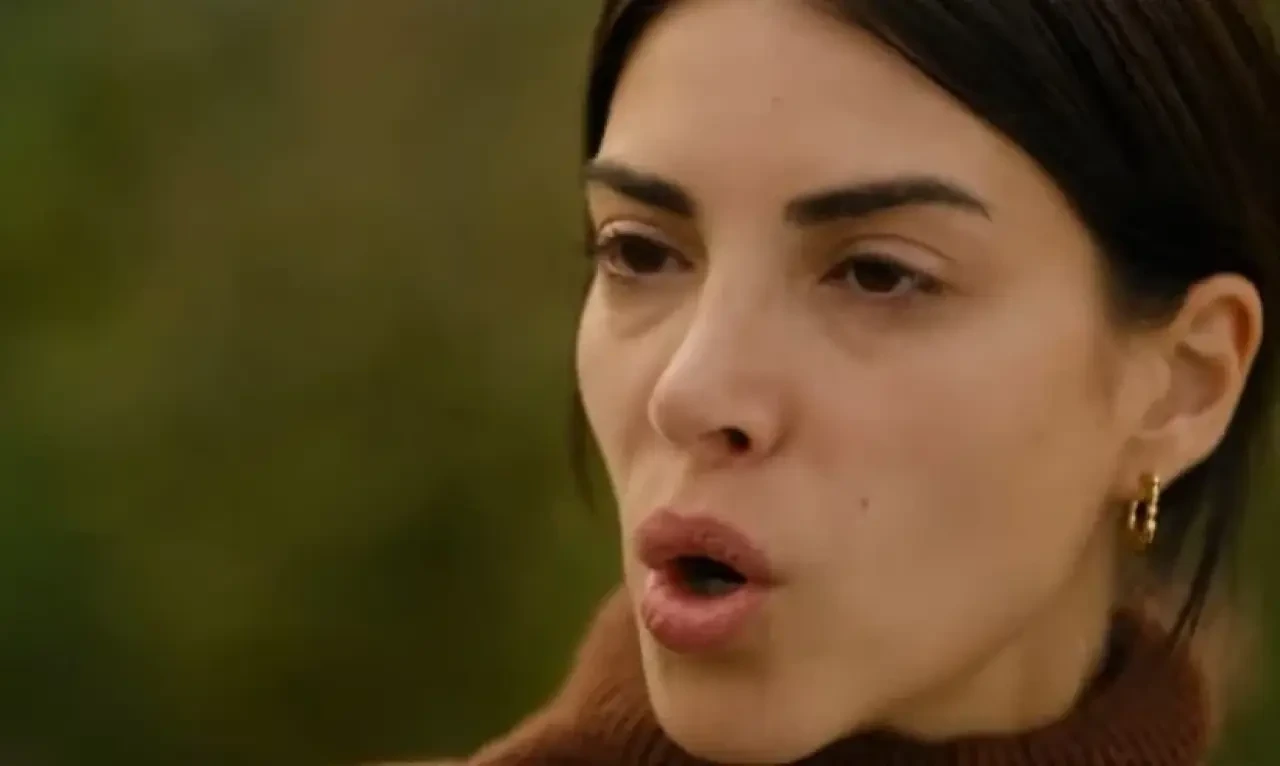 Taşacak Bu Deniz 10. Bölüm Fragmanı Eleni Gerçeği Ortaya Çıktı 6