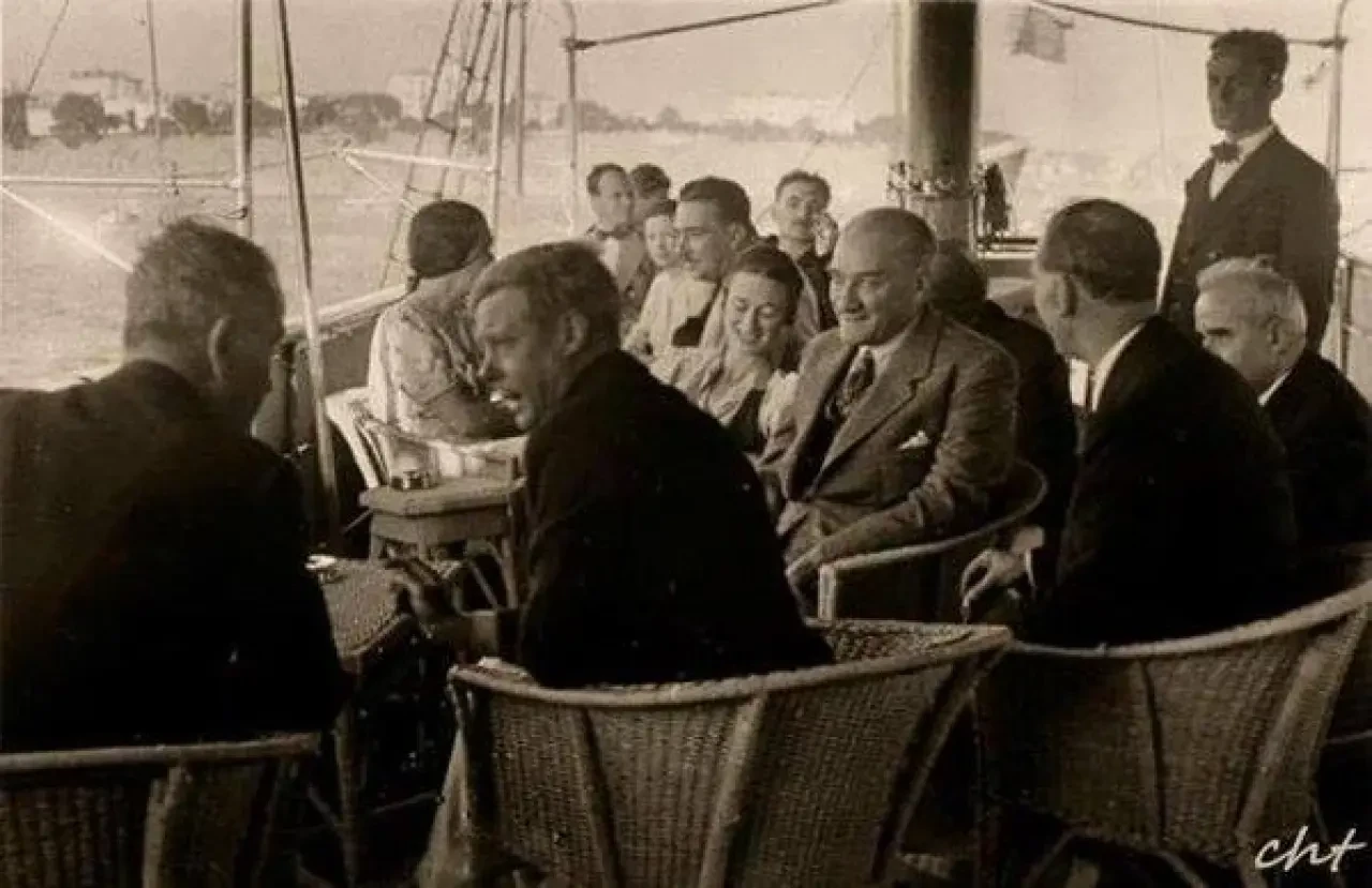 Atatürk'ün ilk kez yayınlanan fotoğrafları | Hiçbir yerde yok 1