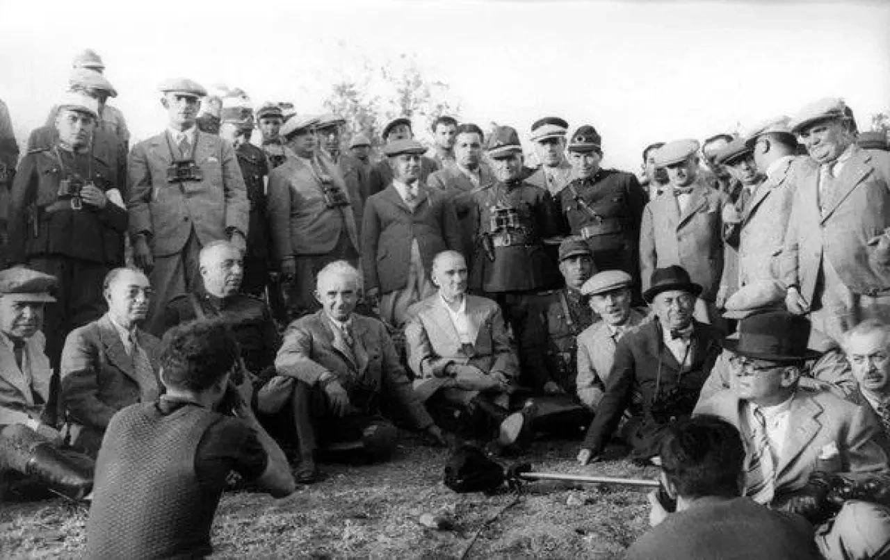 Atatürk'ün ilk kez yayınlanan fotoğrafları | Hiçbir yerde yok 14