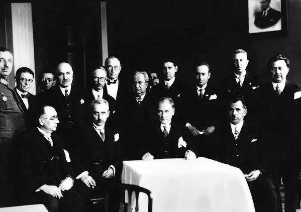 Atatürk'ün ilk kez yayınlanan fotoğrafları | Hiçbir yerde yok 7