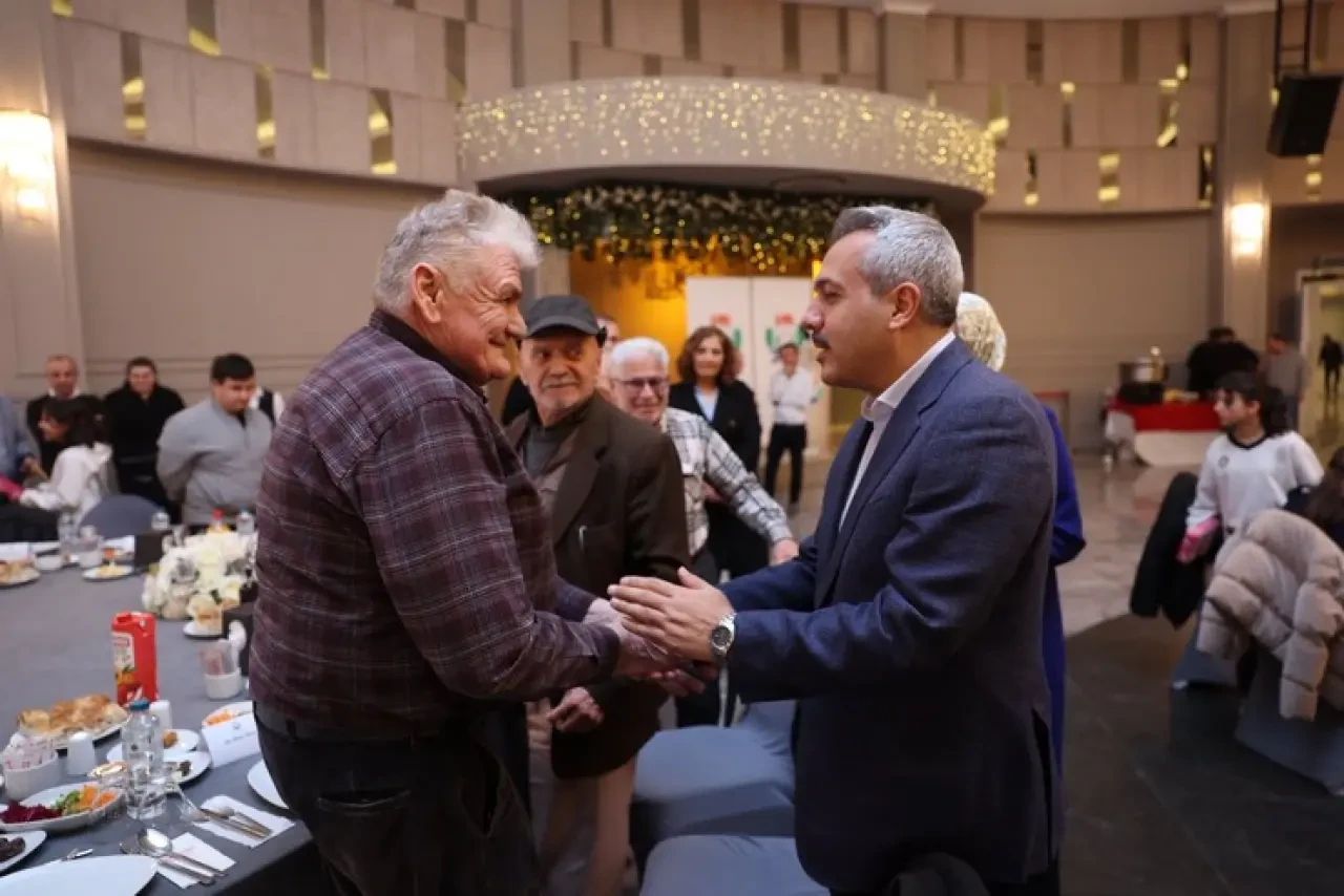 Rize’de Gönül Sofrası: Devletin Şefkat Eli Kültürpark’ta Buluştu 5