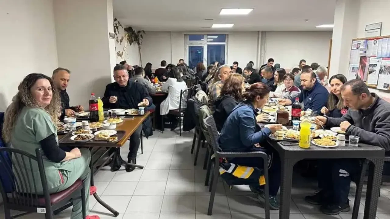 Rize'de Ramazan’da Sağlıkçılarla Moral Buluşması 7