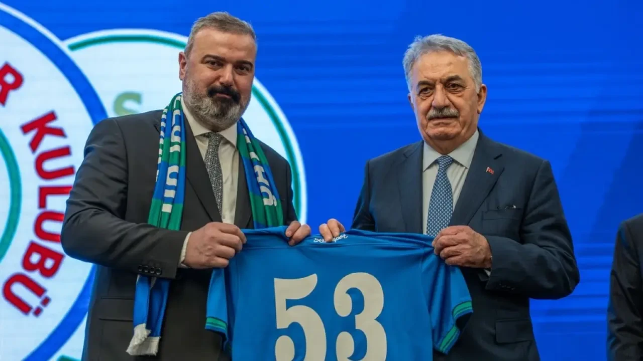 Bakanlar İftar Programında Rizespor'u Ziyaret Etti 3