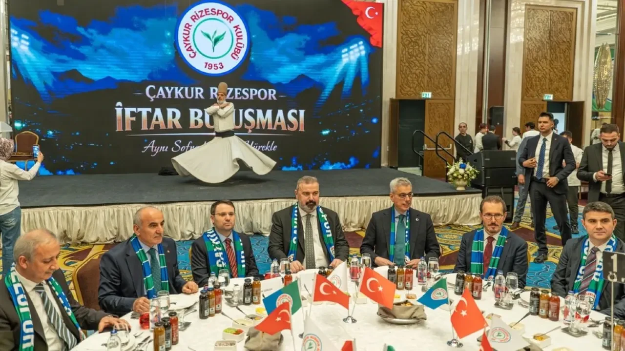 Bakanlar İftar Programında Rizespor'u Ziyaret Etti 6