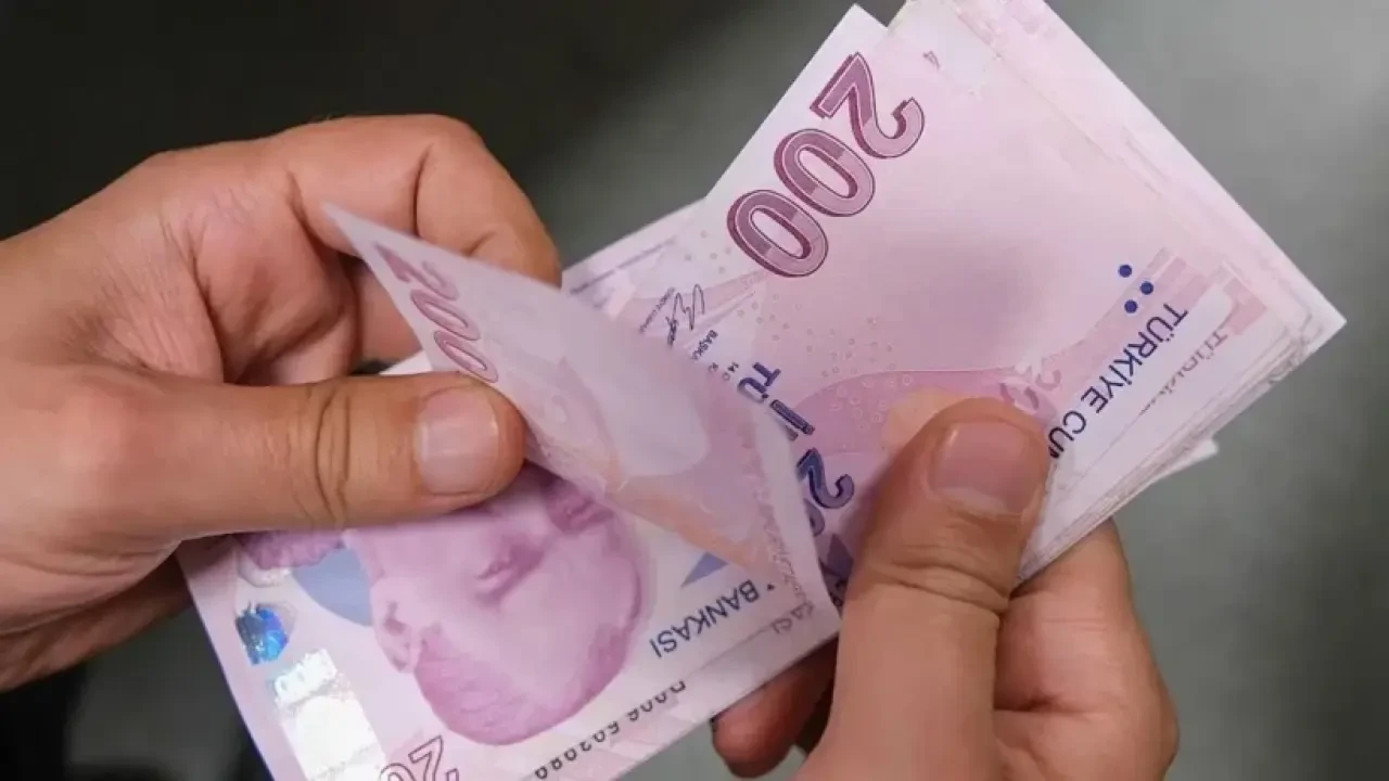 SGK Uzmanı Özgür Erdursun’dan Dikkat Çeken “Ek Zam” ve Erken Seçim Yorumu 4