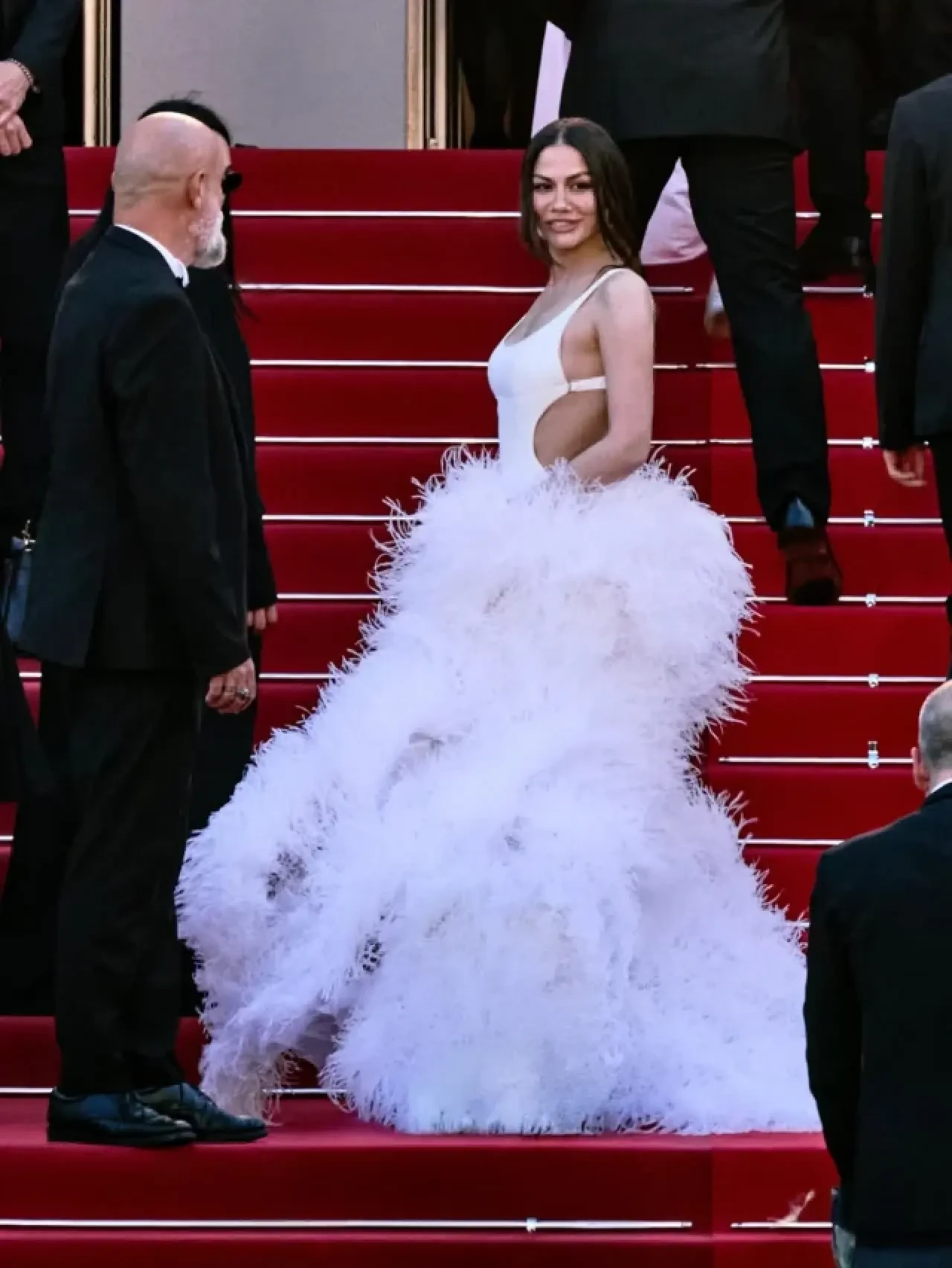 Cannes Film Festivali'nde Parlayan Türk Güzeller: Güzellikleri ve Cesaretleriyle Dikkat Çektiler! 8