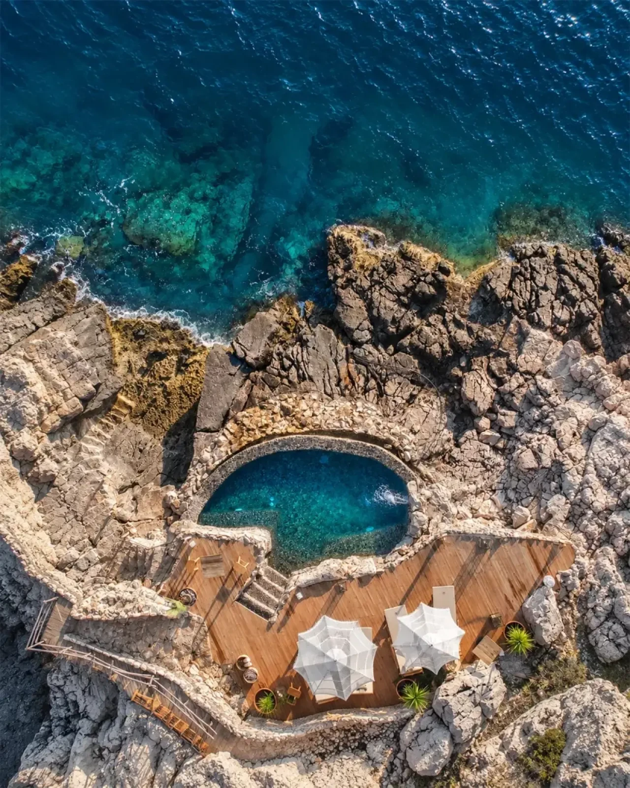 Türkiye'nin En Güzel İzole Otelleri 2026: Kalabalıktan Uzak Huzurlu Tatil Rotaları 9