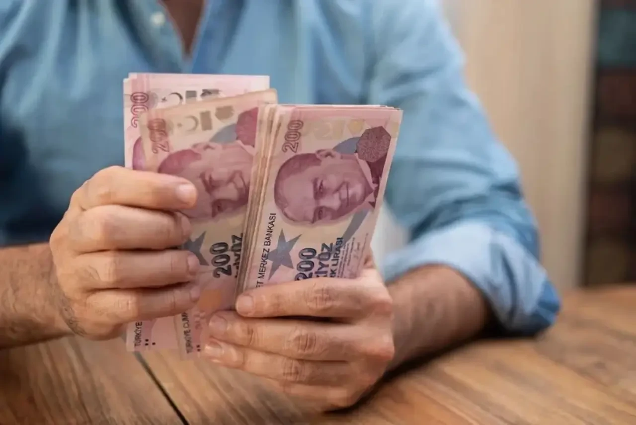 Mevduat Faiz Getirileri Rekor Kırdı: 1 Milyon TL'nin 32 Günde Elde Ettiği Kazançta Tarihi Zirve! 2