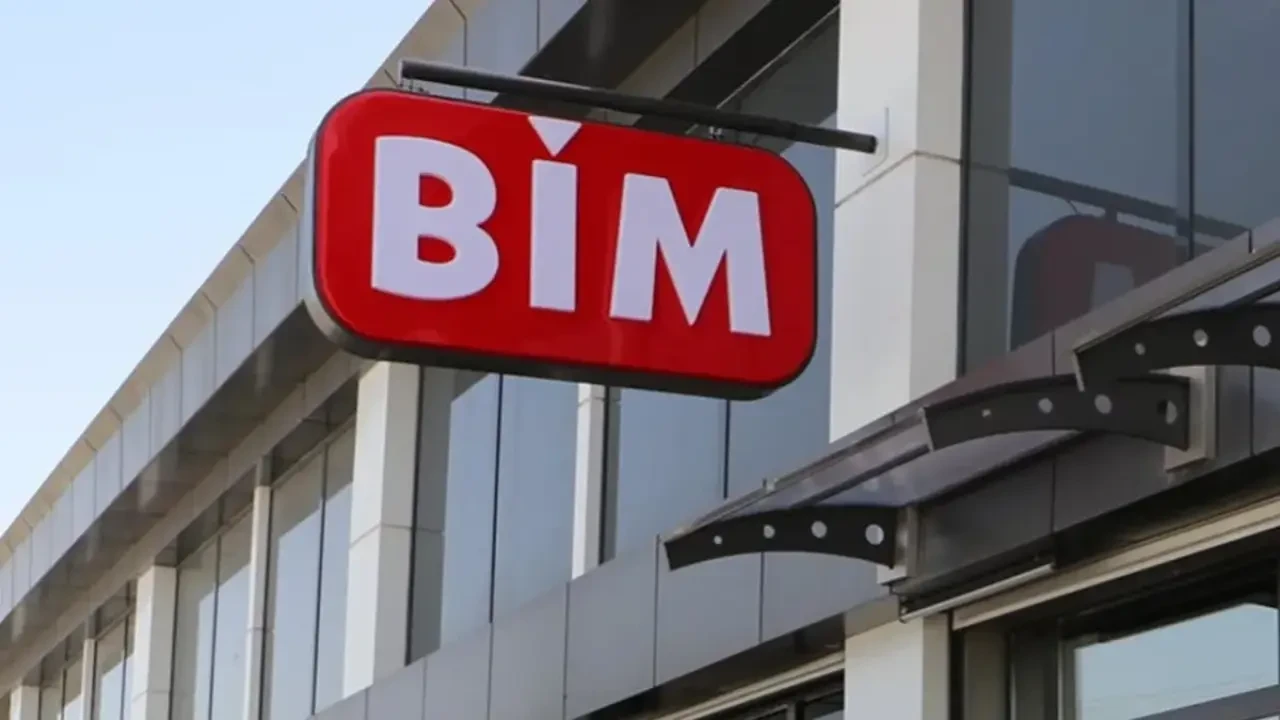 BİM aktüel 31 Temmuz 2026 kataloğu açıklandı! Yarın raflarda: Tefal tava, düdüklü tencere, LAV saklama kabı ve yüzlerce indirimli ürün 6