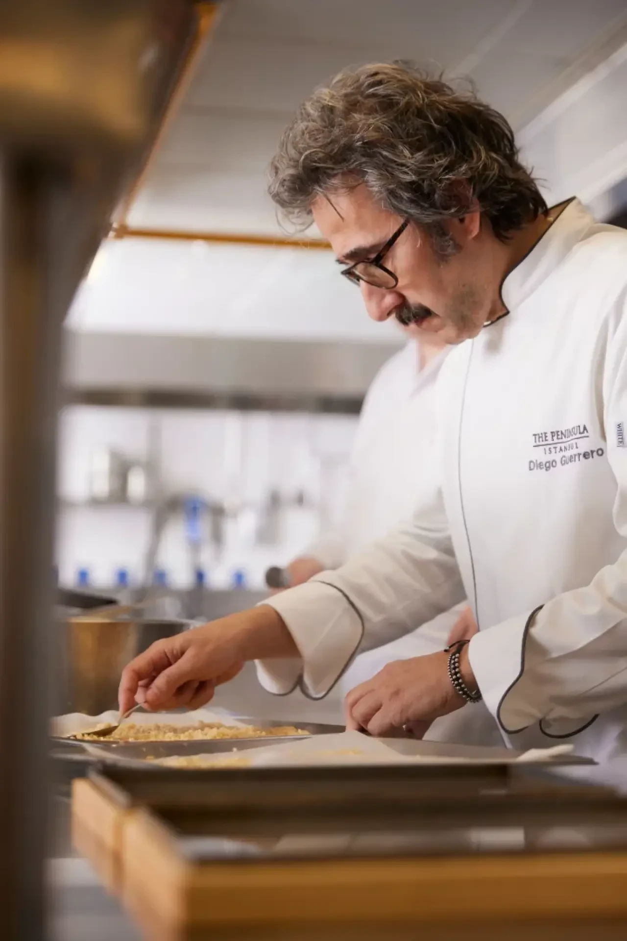 Diego Guerrero İstanbul'da: İki Michelin Yıldızlı Şefin Abelia Menüsü Gastronomi Tutkunlarını Büyülüyor 2