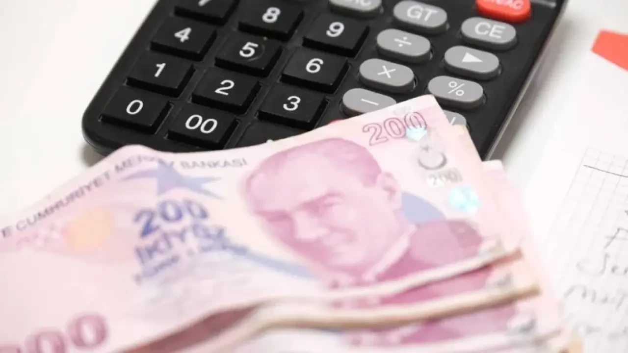 Mevduat Faiz Getirileri Rekor Kırdı: 1 Milyon TL'nin 32 Günde Elde Ettiği Kazançta Tarihi Zirve! 8