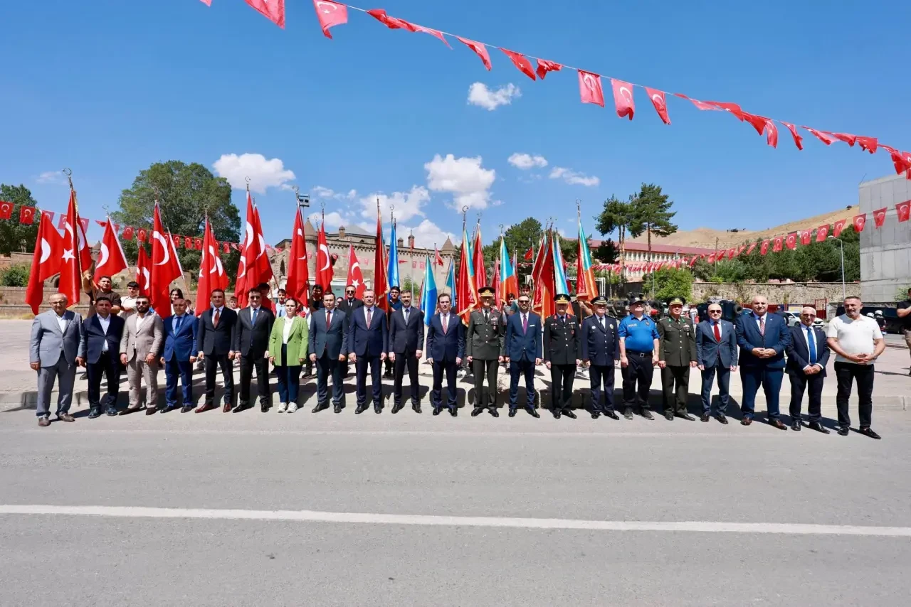 Bitlis’in Kurtuluşunun 110. Yılı Coşkuyla Kutlandı 4