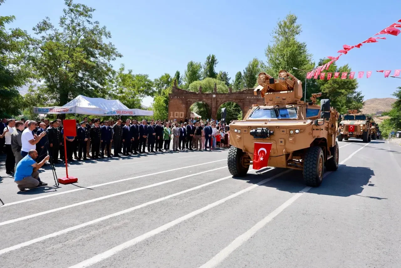 Bitlis’in Kurtuluşunun 110. Yılı Coşkuyla Kutlandı 7