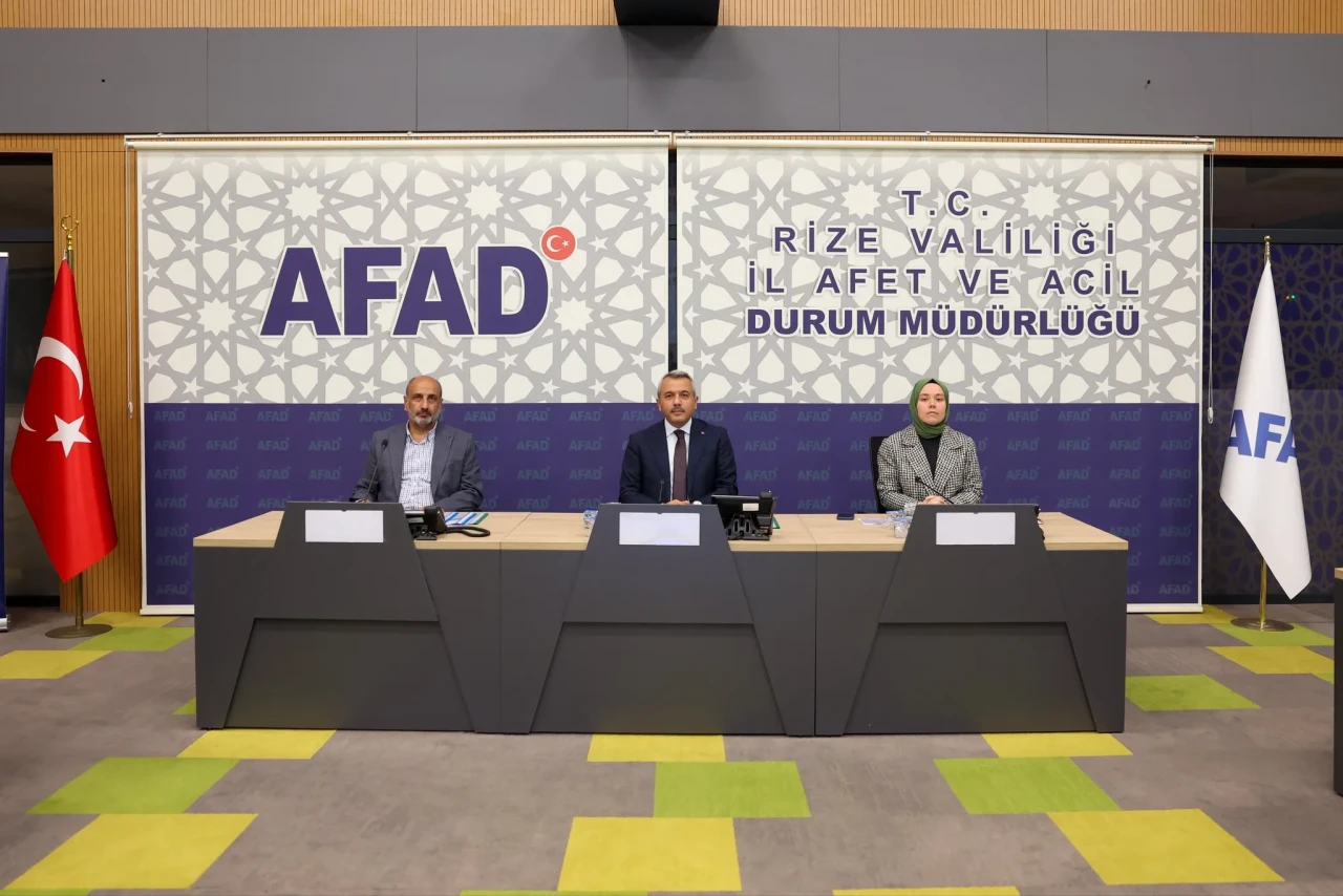 Rize'de sahipsiz hayvanlar için eylem planı hazırlandı, sağlıklı toplum hedefleniyor