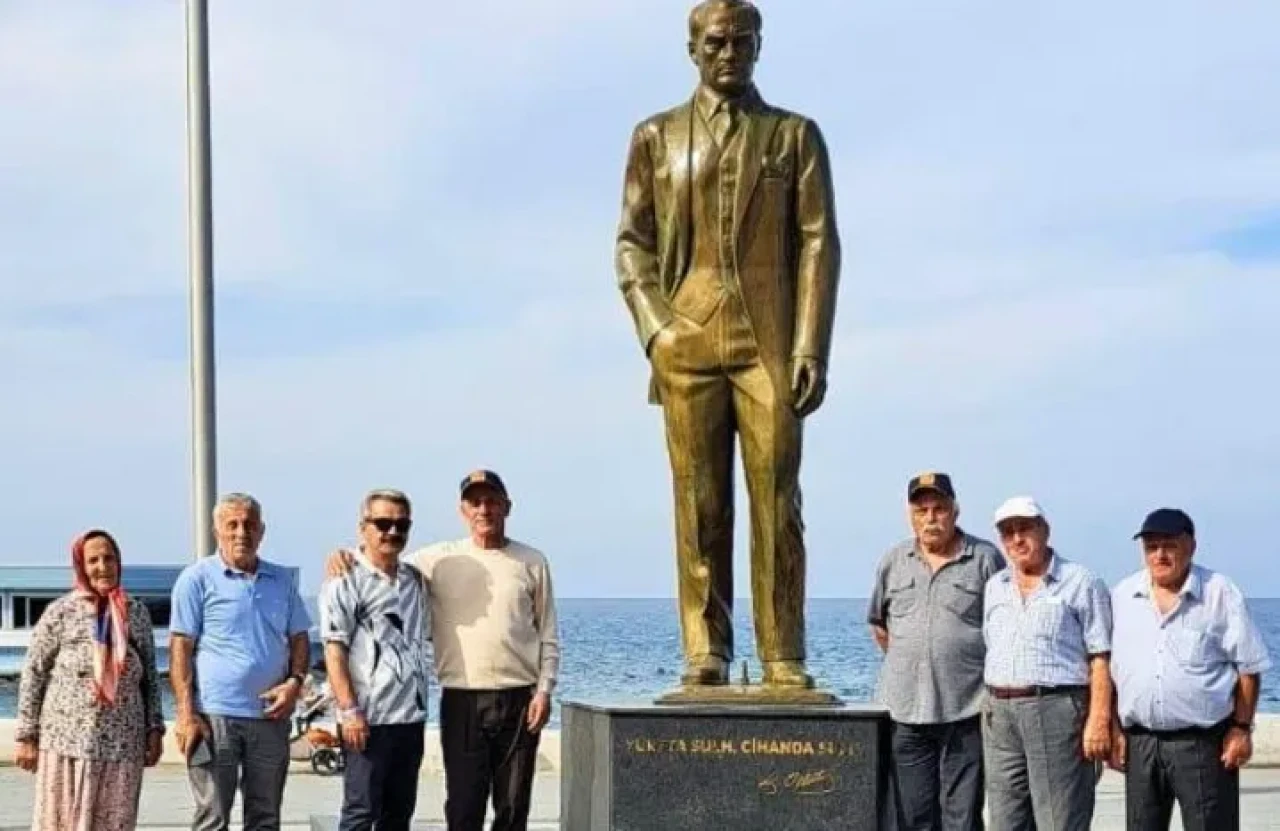 Trabzon'da Gazilere Anlamlı Kıbrıs Ziyareti Düzenlendi