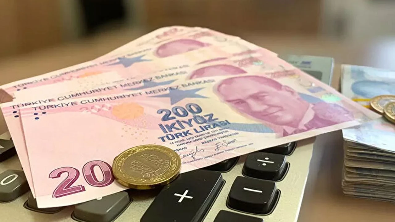 Rize'de Dar Gelirli Ailelere 12 Ay Maaş Verilecek