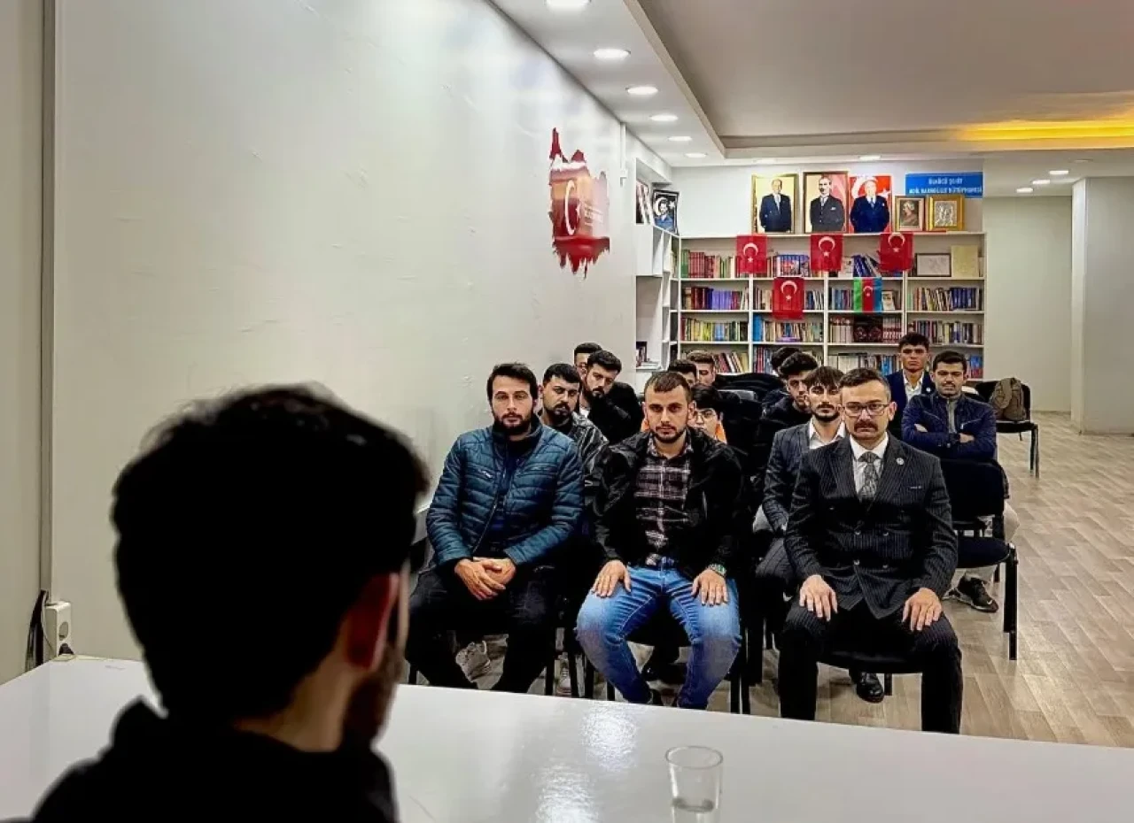 Artvin Ülkü Ocakları'ndan Manevi Başlangıç ve Ahlakçılık Üzerine İstişare Toplantısı