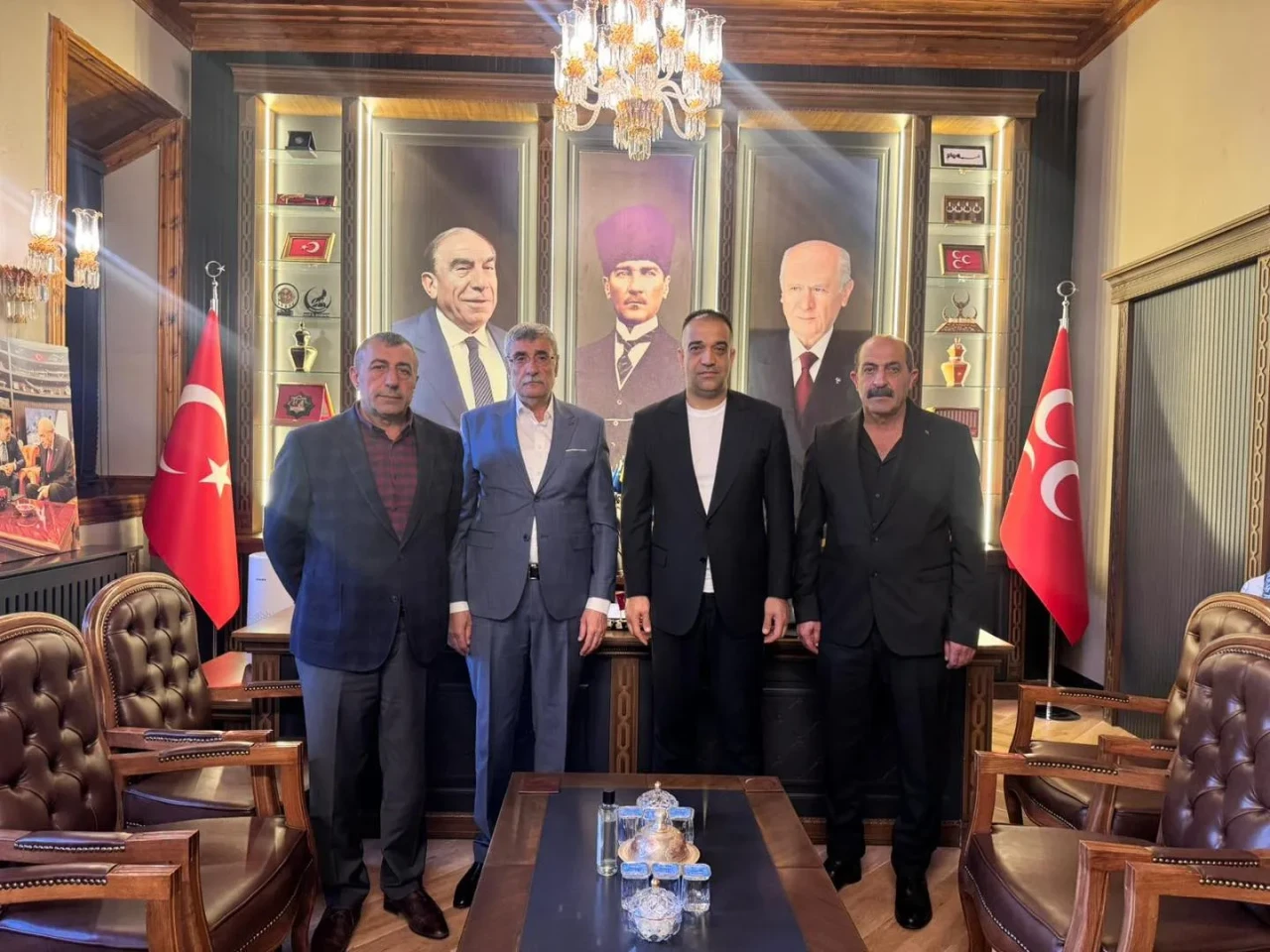 Tarım İş Sendikası Genel Başkanı Polat, MHP İl Başkanı Yurdagül ile Erzurum'da buluştu