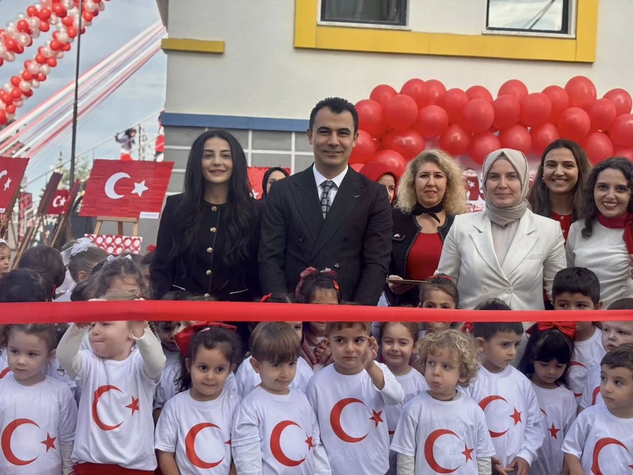 Pazar'da Cumhuriyet Bayramı coşkusu; Kaymakam İnam etkinliklerde yer aldı