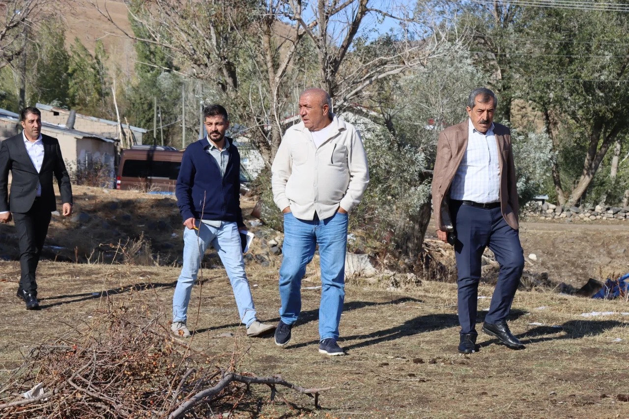 Çat Belediye Başkanı Kılıç, Yarmak Mahallesi'nde sosyal projelerde sona yaklaştı