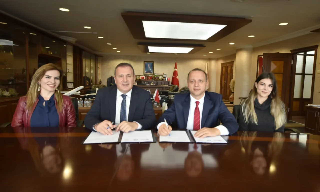 Trabzon'da Ticaret ve Sanayi Odası ile Lise Arasında Eğitim Protokolü İmzalandı