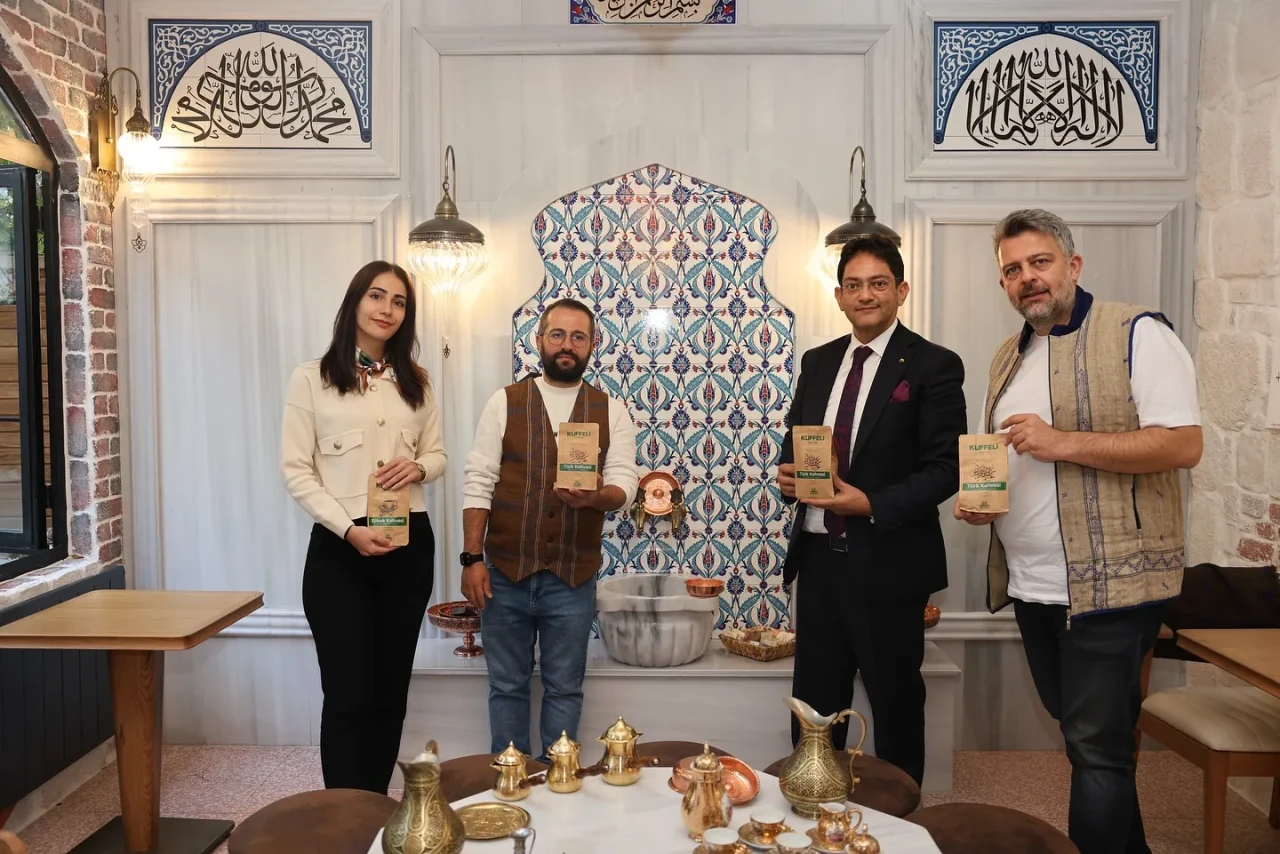 Erzurum'da Modern Kahve Kültürü: Küffeli Kahve Üretim Merkezi Açıldı