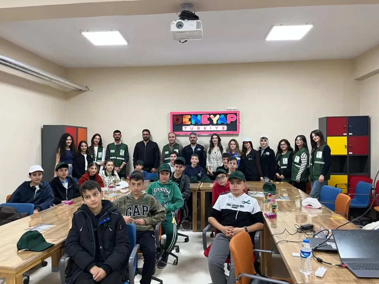 Bağımlılıkla Mücadele: GSB Bayburt Gençlik Merkezleri Farkındalık Etkinliği Düzenledi
