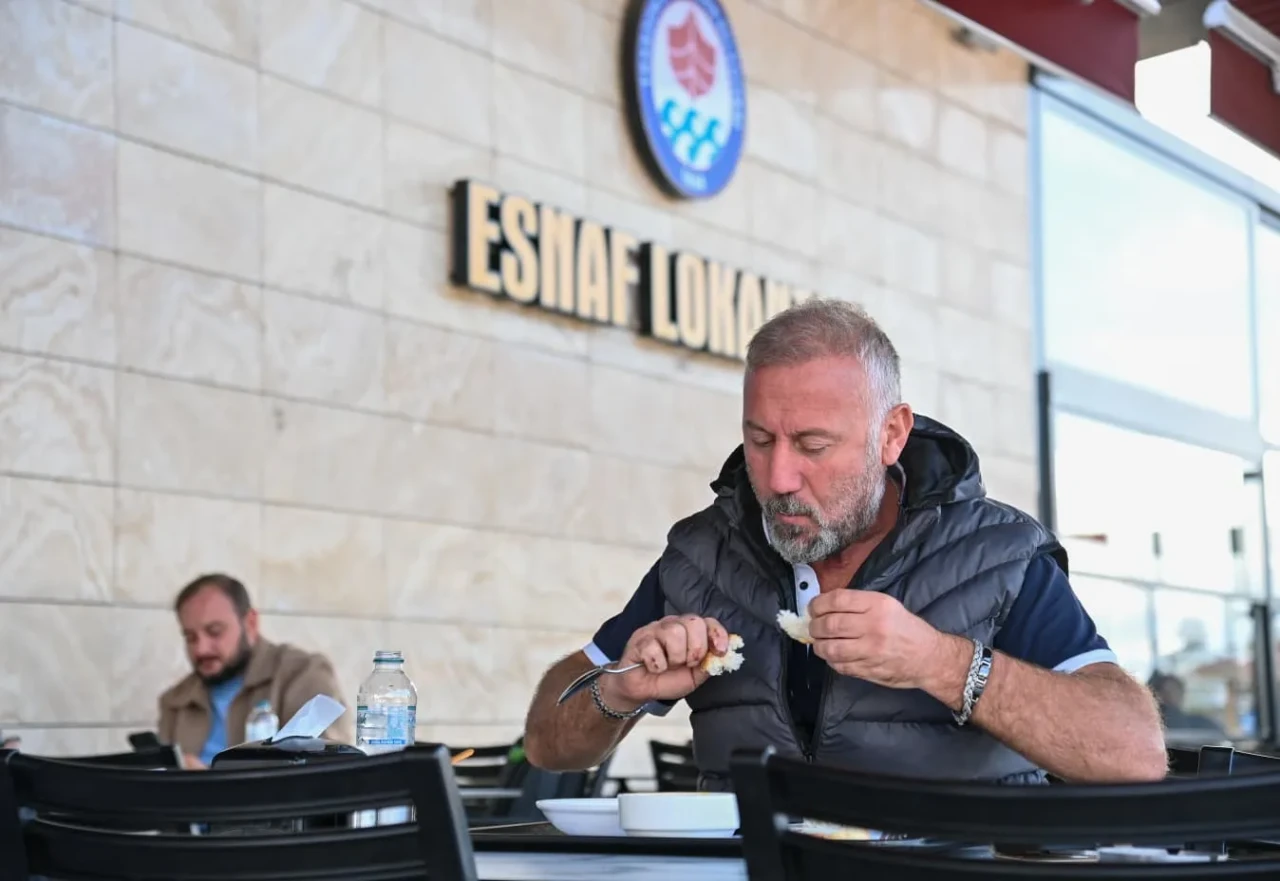 Trabzon'da Esnaf Lokantası'na 3 ayda 49 bin 171 ziyaretçi, hijyenik ve ekonomik yemek hizmeti!