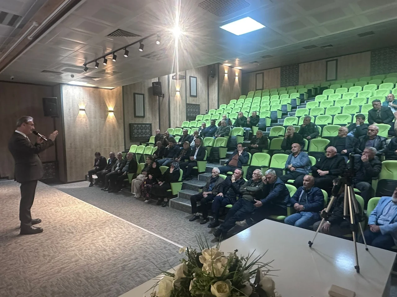Şalpazarı'nda Kentsel Dönüşüm Projesi İçin Önemli Toplantı Gerçekleşti