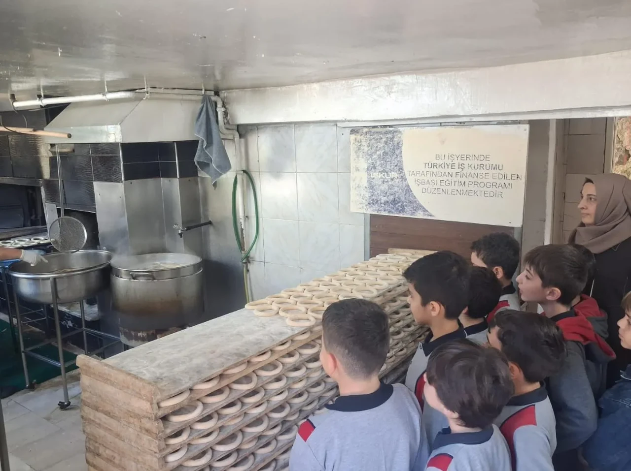 Öğrenciler Ekmek Üretimiyle Emek Değerini Öğreniyor