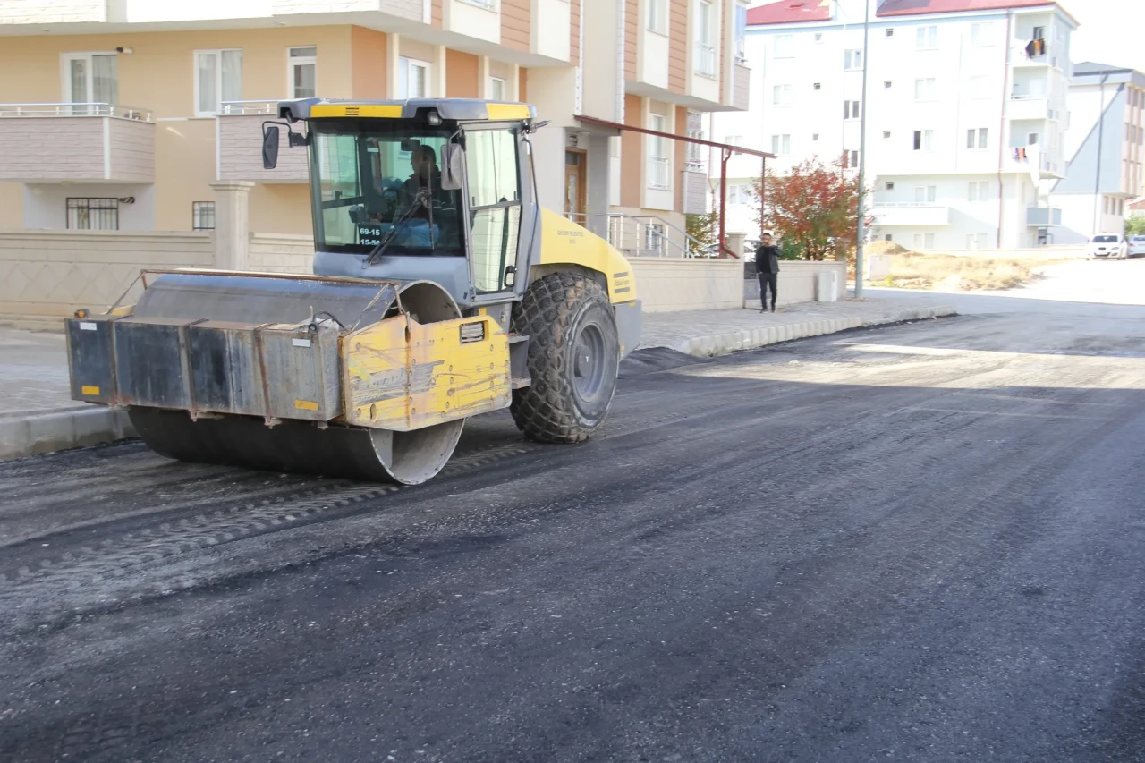 Bayburt Belediyesi'nden mahallelere konfor ve hijyen odaklı yenileme çalışmaları