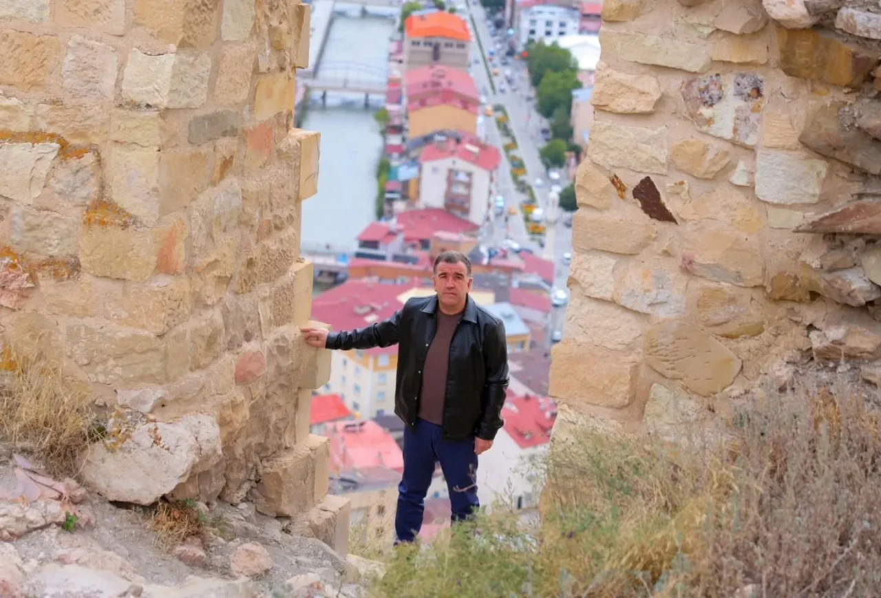 Bayburt Kalesi: Tarihin İzlerini Taşıyan Eşsiz Miras