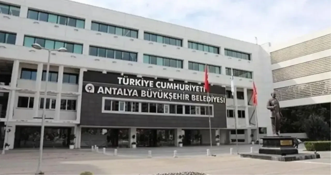 Antalya Büyükşehir Belediyesi'nde kimler gözaltına alındı? SON DAKİKA: 14 Ekim Antalya Büyükşehir Belediye...
