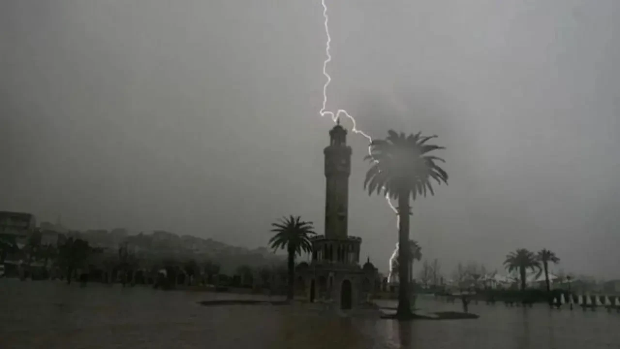 Yarın gece İzmir'i etkisi altına alacak şiddetli yağış hazırlığı!
