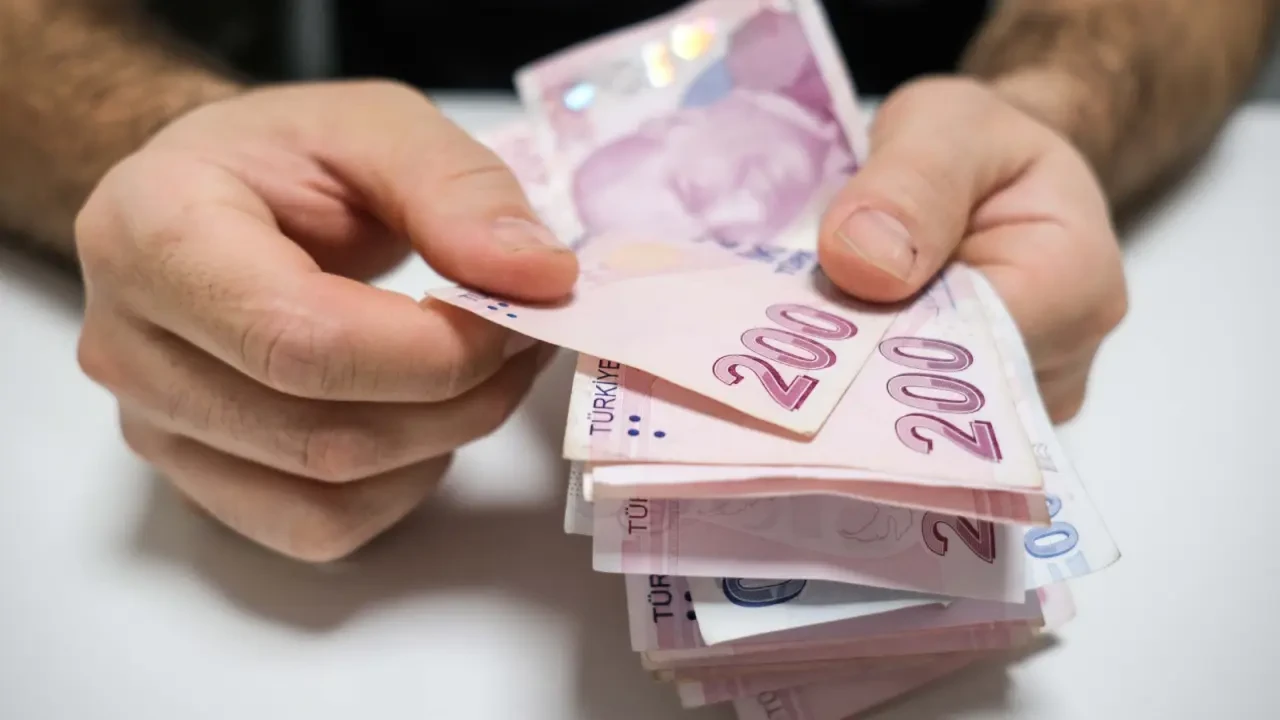 KKM Mevduatında Düşüş, Tüketici Kredilerinde Artışla Piyasa Dinamikleri Değişiyor
