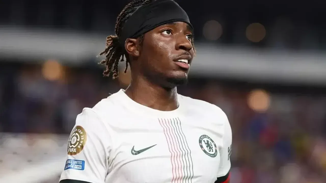 Noni Madueke: Genç Yetenek Kimdir?