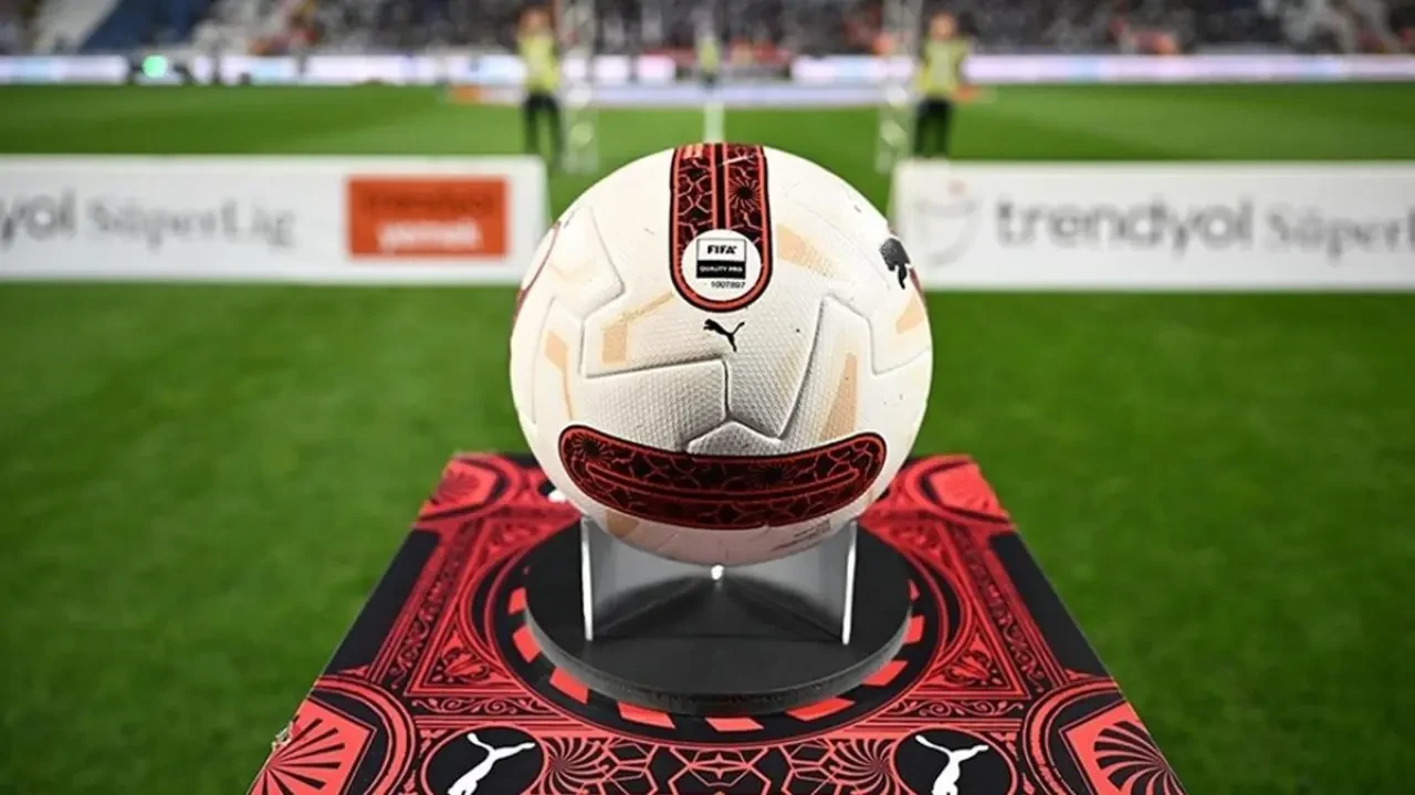 Süper Lig'de 10. Haftanın Perde Arası: Sonuçlar Belirlendi!