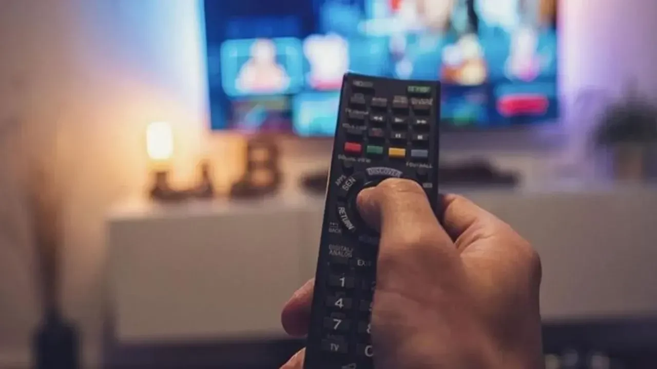 12 Kasım 2025 Çarşamba günü TV yayın akışı: Televizyonda neler var?