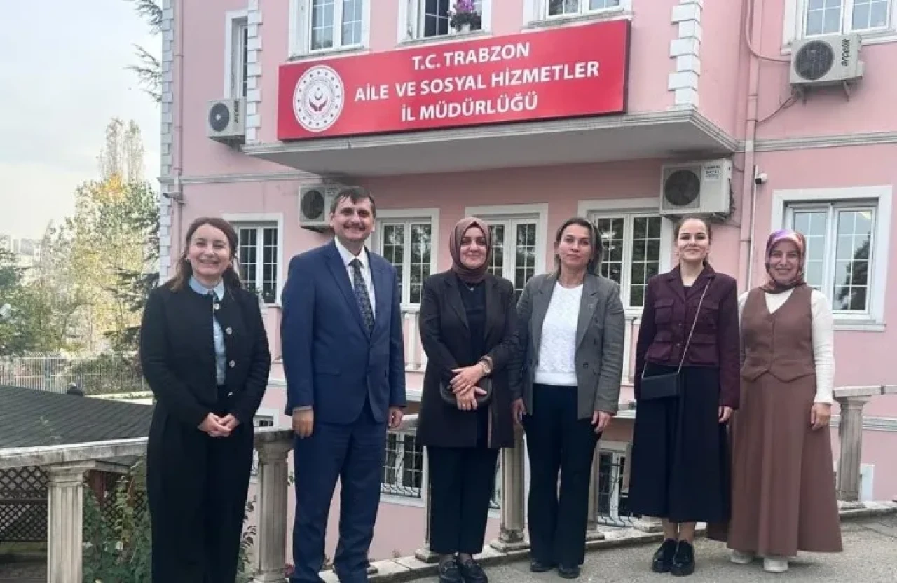 Trabzon Valisi’nin Eşi Güllühan Yıldırım’dan İl Müdürlüğüne İnceleme Ziyareti