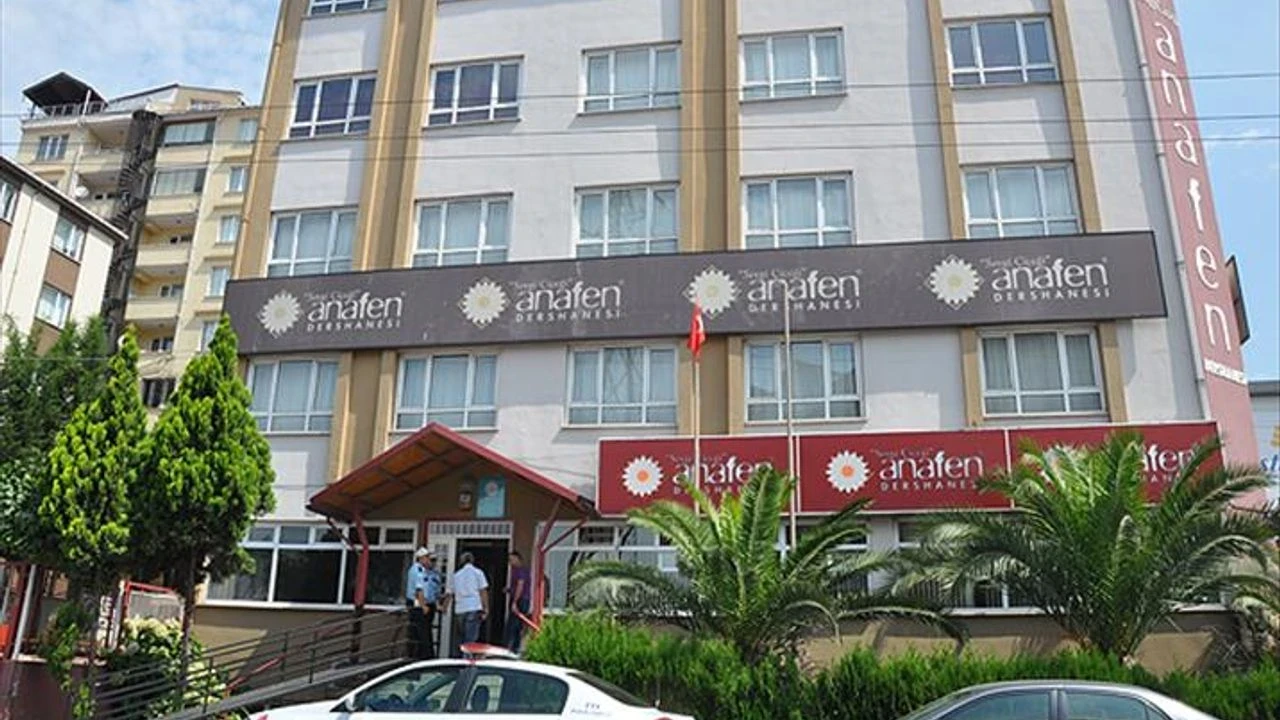 Zonguldak İl Emniyet Genel Müdürlüğü iletişim bilgileri: Zonguldak İl Emniyet Genel Müdürlü telefon kaç? Adres ne?