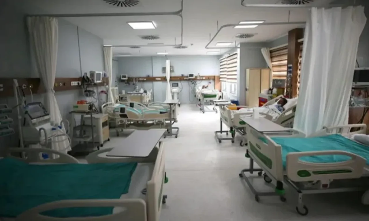 "Şanlıurfa Mehmet Akif İnan Eğitim ve Araştırma Hastanesi'nde Sağlık Bakanlığı Güvenlik Görevlisi Kura Sonuçları Açıklandı"