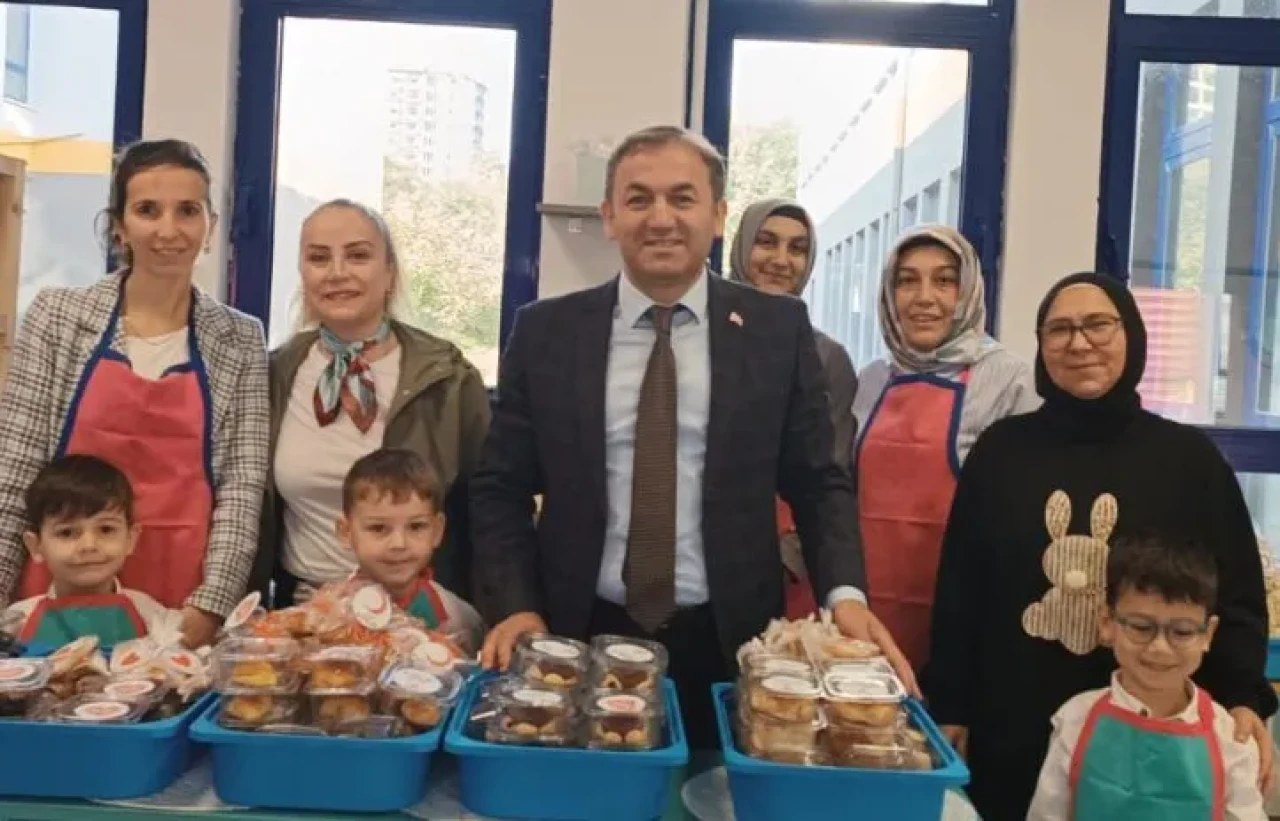 Beşikdüzü'nde öğrencilerden anlamlı sosyal sorumluluk projesi: Hoşgörü Pastanemiz!